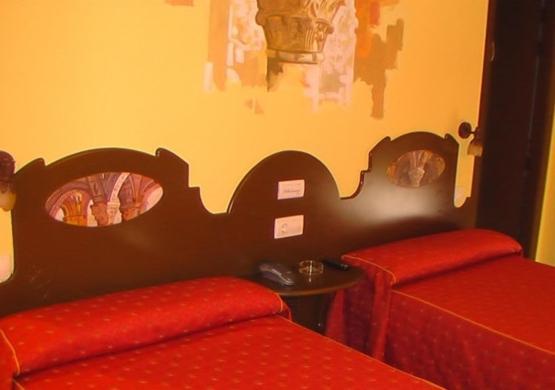 Hospederia Fernando I Hotel León Værelse billede